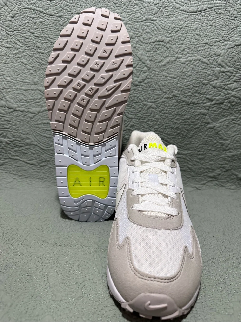 W Nike Air Max Solo Woman’s Size 8.5